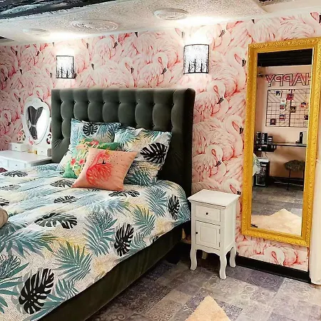 Studio Paris *